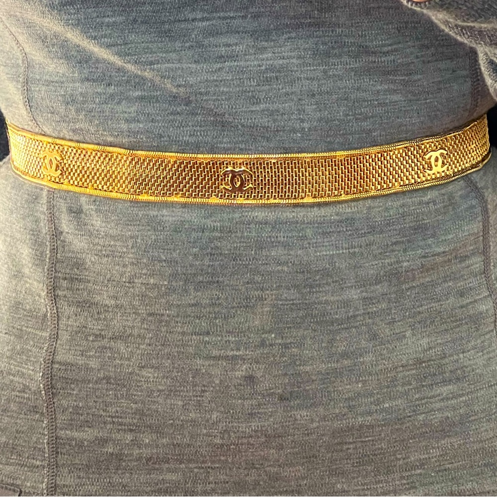 Vintage Chanel mesh belt